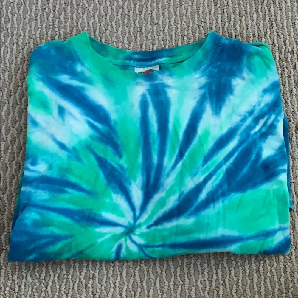 Long sleeve tie dye shirt
